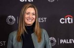 2023 Zoe Perry Net Worth: Uncover Her Wealth